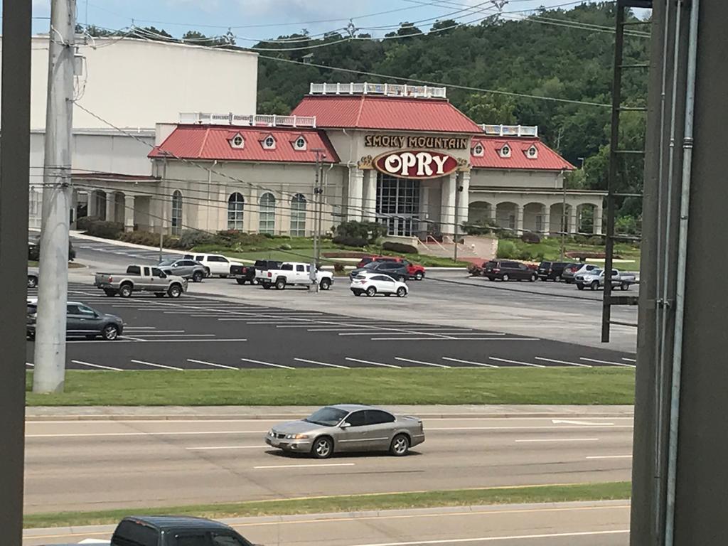 Smoky View Inn Pigeon Forge Exterior foto